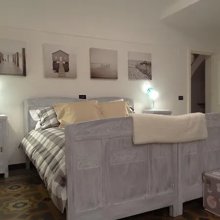 Bed & Breakfast – In Dmc *